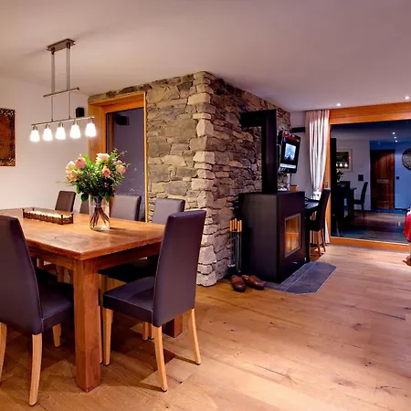 Apartment Good Value By Mountain Exposure Zermatt